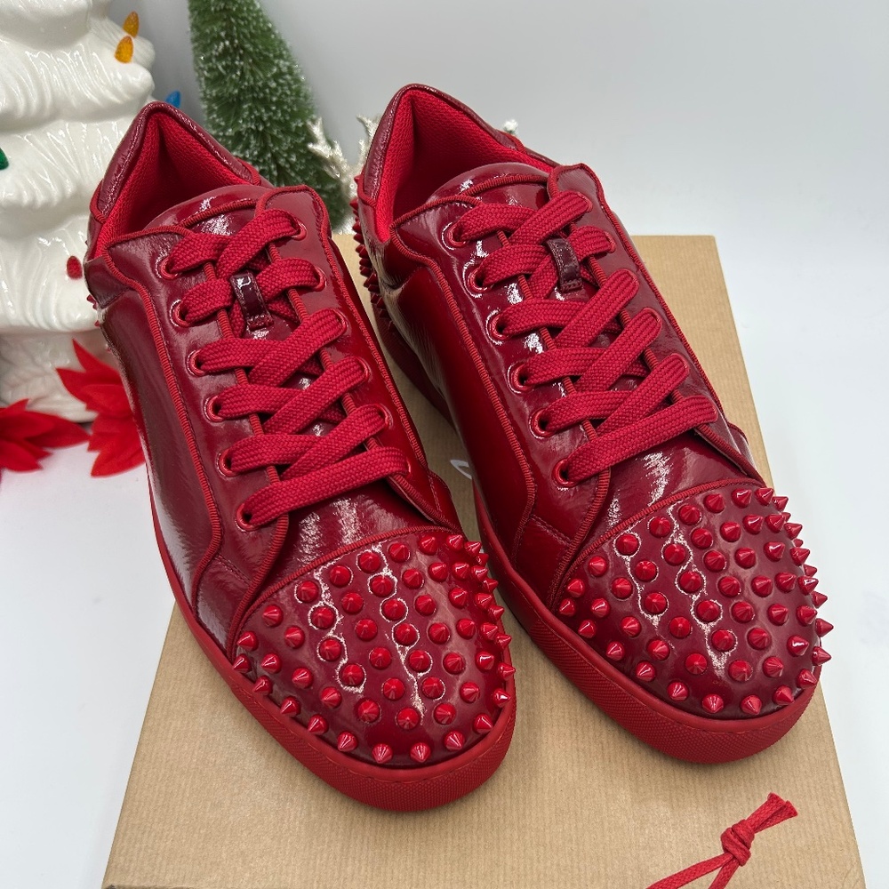 Men’s Christian Louboutin SEAVASTE patent, leather low top sneakers size 45